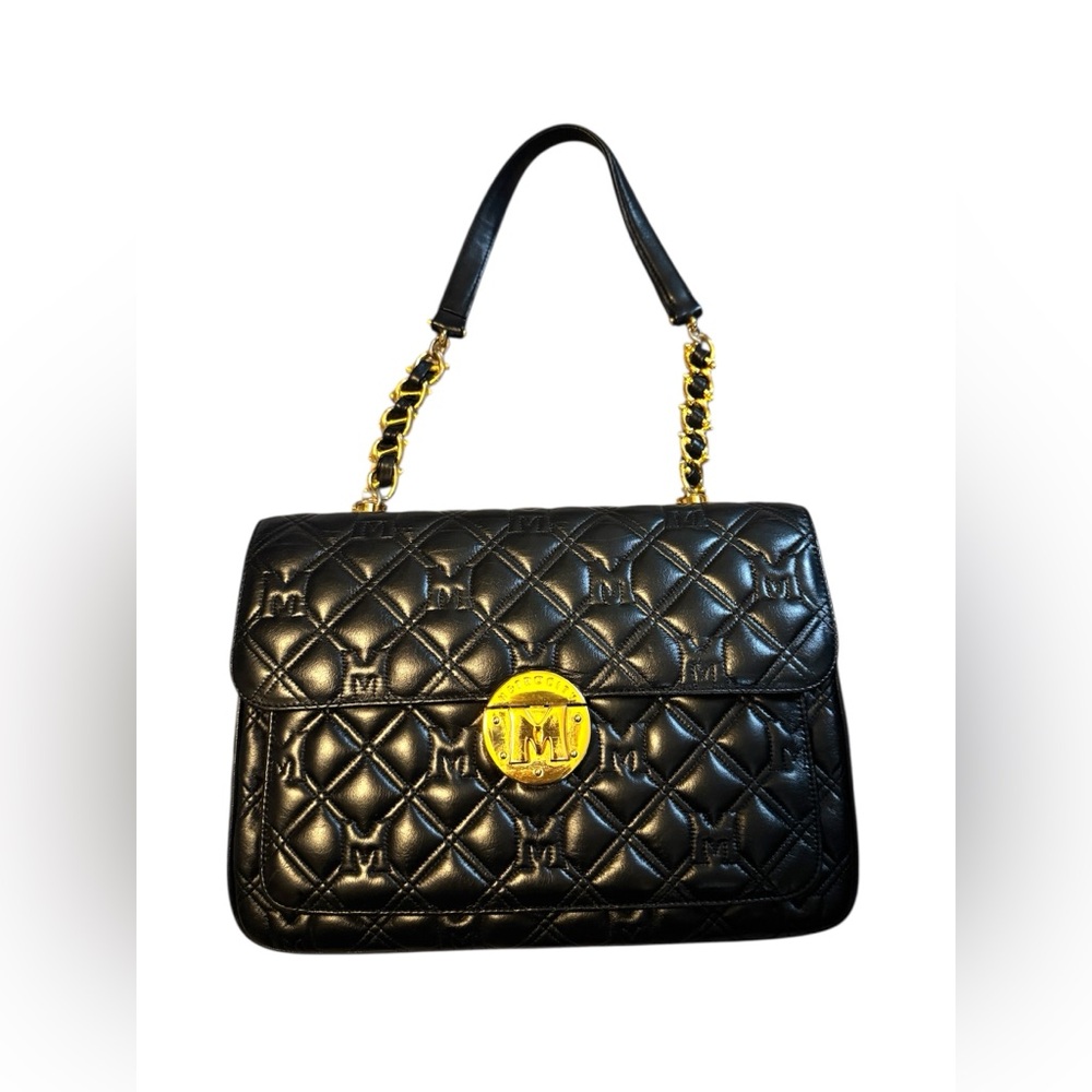 Authentic Metro City Elegant Black Quilted Handbag